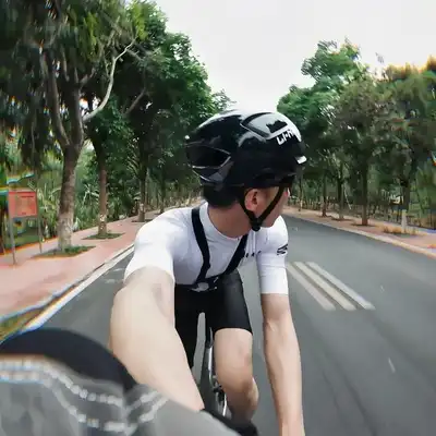 雷涵